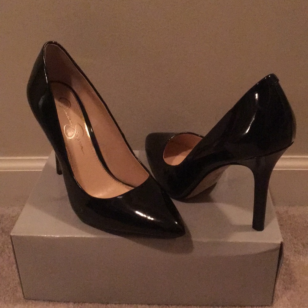 Jessica Simpson Pumps